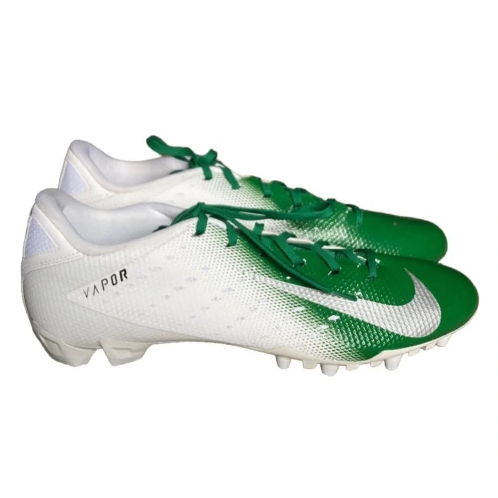 Men’s NIKE Vapor Football Cleats Size 15